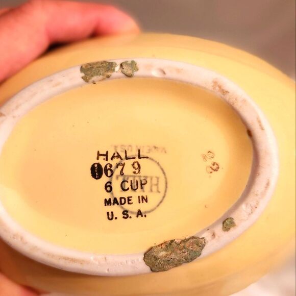 Vtg. Mint  1960’s Hall Aladdin 6 Cup Yellow Ceramic Teapot Gold Trim Made in USA - Picture 7 of 7